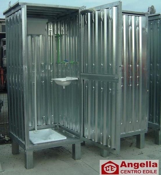 RECINZIONI-CANTIERE-CANTIERISTICA_STAFFE-PER-ATTACCO-A-PALO_SERVIZIO-IGIENICO-IN-LAMIERA